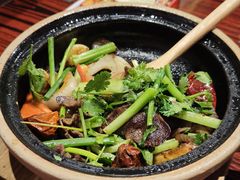 -沙胆彪炭炉牛杂煲(上海日月光广场店)