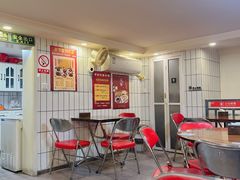 -老天桥酱肉烧饼夹肘子(天桥店)