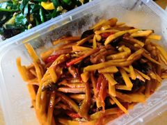 鱼香肉丝-小蓝鲸湖北菜(八一路店)