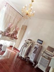 -美肤盾祛痘·问题肌头疗管理中心