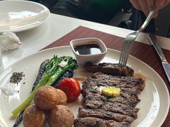 -WOLFGANG PUCK KITCHEN & BAR(迪士尼小镇店)