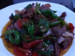 木屋小炒肉-浔味·山屿湖·正宗淳牌全鱼宴老字号