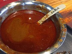 -亮亮面馆(经六路店)