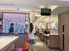 -海底捞火锅(杭州庆春路夜宵主题店)