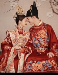 -麦田·婚纱摄影(天河新天地店)
