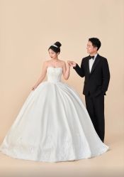 -雅云婚纱摄影工作室旗舰店