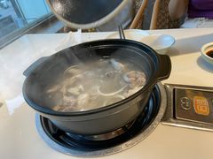 -东椰·海南椰子鸡火锅(朝阳门店)