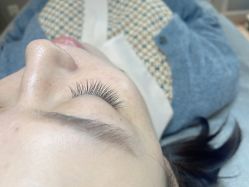 -潮店·溯美日式轻奢美睫馆