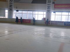 -冠军冰场CHAMPION RINK(百联又一城店)