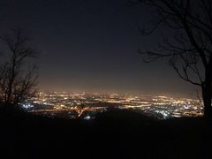 -鬼笑石后山停车场