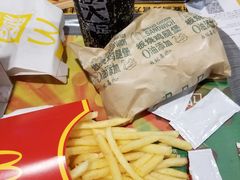 -麦当劳(金山红星美凯龙DT店)