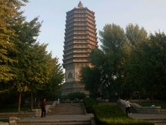 -玲珑塔公园