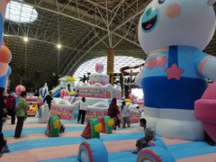 -天山海世界·米立方