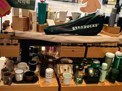 -星巴克臻选(上海合生汇1F店)