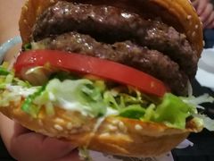 -The Habit Burger Grill 哈比特汉堡(爱琴海店)