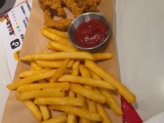 -必胜客(高新中大店)