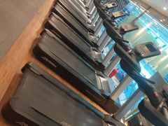 -奥力健身游泳俱乐部(华悦店)