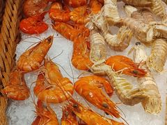 -四海一家自助餐(益田假日广场店)