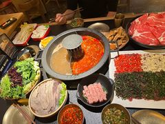 -晓宇重庆火锅(西安荟聚店)