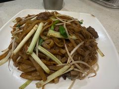 -香港新发烧腊茶餐厅(水围店)