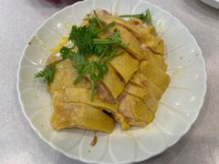 -月亮房·白斩鸡(娄山关路店)