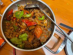 牛菌菇炒饭-老滇山寨•云南特色菜•地方菜•民族风情歌舞表演(金碧店)