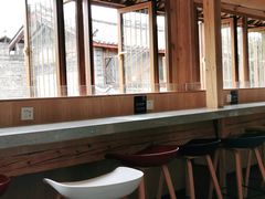 -丁丁&当当牦牛酸奶·酥油面包(官门口店)