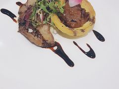 鹅肝棒棒糖-YUE·6·西式融合餐厅(外滩六号店)