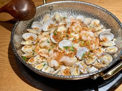 花甲爱上脆脆虾-吃饭皇帝大(合生汇店)