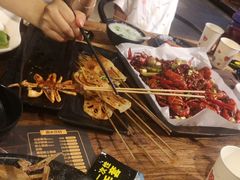 炭烤五花肉-嘎嘎鸭脑壳(金沙店)