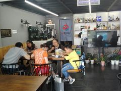 大堂-老谭虾王蟹皇·龙虾·烧烤(蝴蝶湾店)