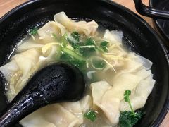 -小杨生煎(成山巴黎春天店)