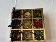-德天肥牛海鲜火锅(城西银泰店)
