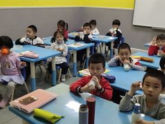 -联恩国际儿童教育·幼小衔接·少儿英语·托管班(远洋未来中心店)