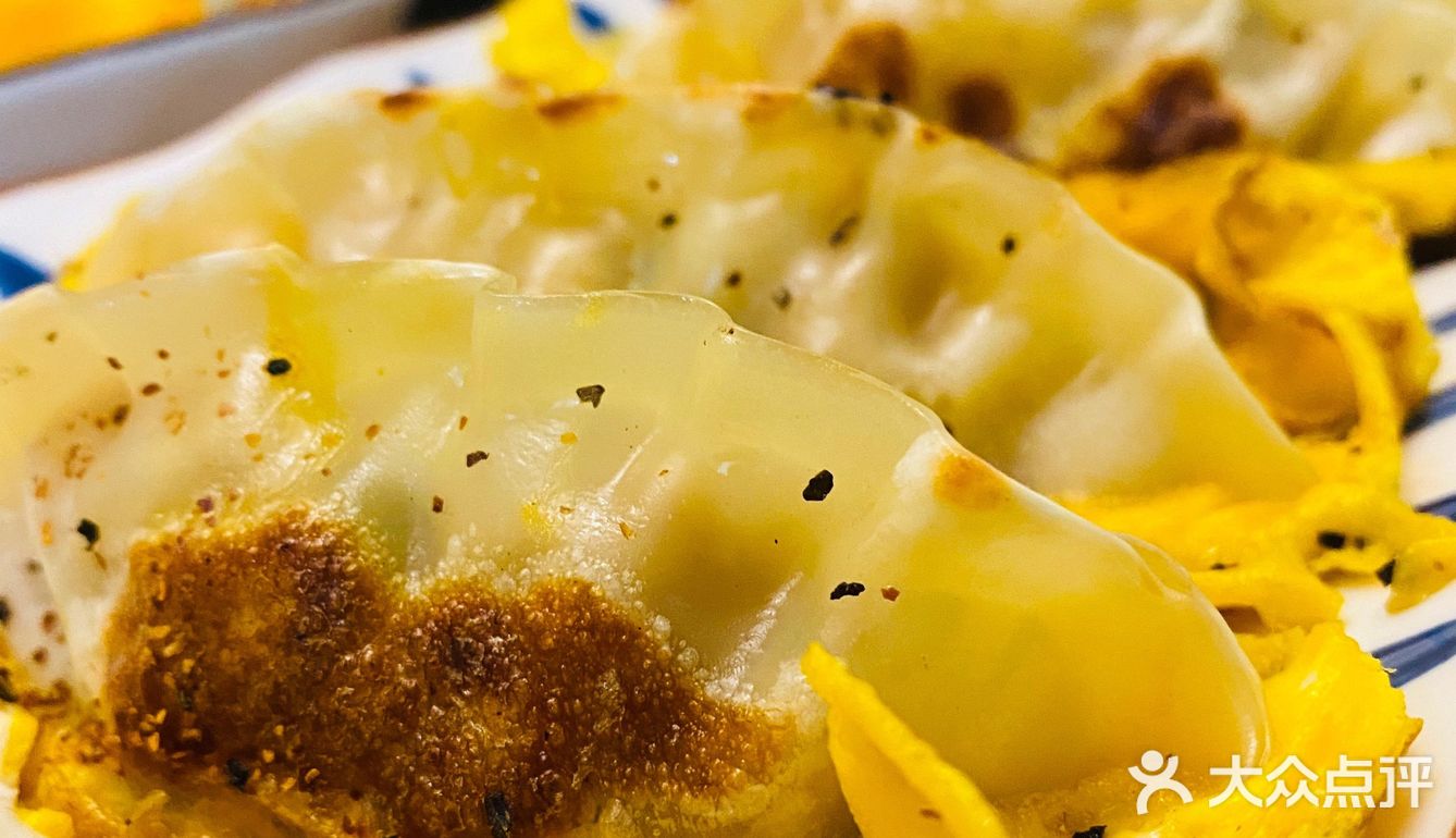 Hongmeng‘s这样做煎饺不输餐馆｜手残党的逆袭