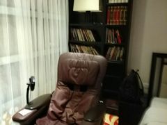 -喜鹊愉家酒店(郑州曼哈顿博览中心地铁站店)