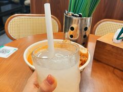 -绿柠食堂(北外滩店)