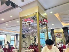 -新东源国际酒店·新东源食坊(沙井店)