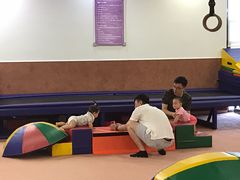 -爱威盛亲子俱乐部·纽约国际早托中心