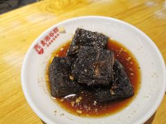 老长沙臭豆腐-呷佬·长沙手工米粉(金沙江路店)
