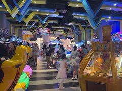 -反斗乐园π·电玩·高空拓展·蹦床(龙华天虹店)