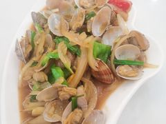 -覃记海鲜美食餐厅