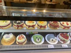 -花花卷卷·鲜食蛋糕(静安久光百货店)