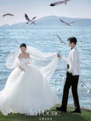 -乐派诗婚纱摄影