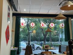 -自贡盐帮菜·玩辣餐厅(樱花园西街店)
