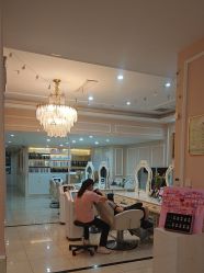 -Bollins波林丝•专研护发中心