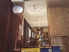 -VENCHI 闻绮(上海佛罗伦萨小镇店)