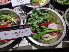 -丁里羊肉小镇(天鹅湖总店)