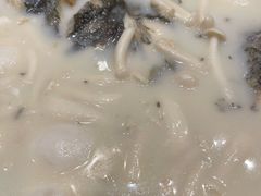 老上海鱼头汤-上海人家花樣年华(中山公园店)