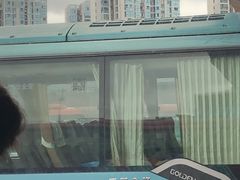 -华威汽车客运站